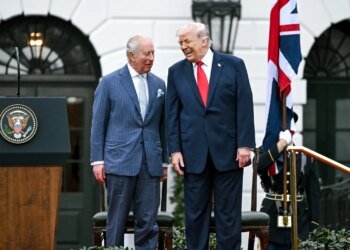 Король Чарльз III тонко потролил Трампа из-за ремонта в Белом доме (ВИДЕО)