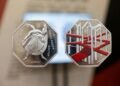 НБУ выпустил новую серебряную монету с изображением художницы Александры Экстер: внешний вид, цена, где купить