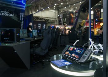 Молодь з України та Європи розробила гру на Roblox за 7 місяців