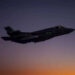 F-35C вперше випробували з ракетою LRASM для дальніх ударів по кораблях