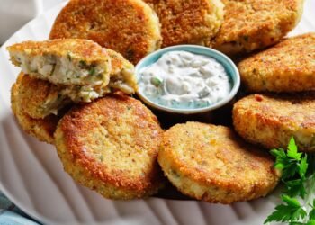 Вот вам секрет самых вкусных рыбных котлет: как приготовить их так, чтобы аж сочились (РЕЦЕПТ)