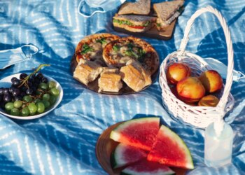 Какие продукты стоит покупать летом