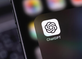 ChatGPT радив ігнорувати смертельно небезпечний стан: у США подали позов проти OpenAI