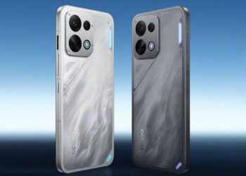 Oppo представила K15 зі вбудованим вентилятором охолодження та батареєю на 8000 мАг