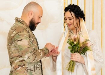 Без родственников и вдали от дома: Соломия Витвицкая раскрыла неожиданные подробности своей свадьбы (ФОТО)