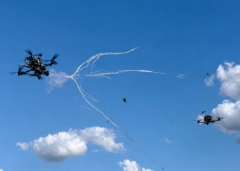 В Україні представили дрон-перехоплювач Spider, що повертається після захоплення цілі