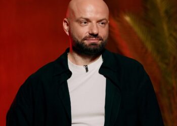 41-летний Слава Демин уехал из Украины и резко ответил на критику: «Выезжать могу с 2022 года» (ФОТО)