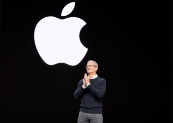 Тім Кук 1 вересня залишить посаду CEO Apple після 15 років керівництва