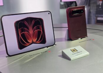 Xiaomi 18 Fold показали на IFA 2026: він майже як майбутній iPhone Ultra