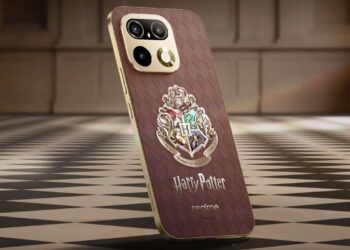 Realme випустила смартфон для фанатів Гаррі Поттера: корпус змінює колір під UV-світлом