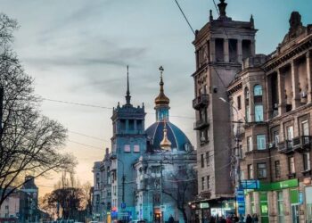 Город несокрушимых людей и стального духа: 10 впечатляющих фактов о Мариуполе