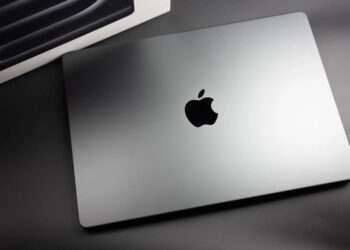 Apple готує сенсорний MacBook Pro і нові комп’ютери з чипом M6