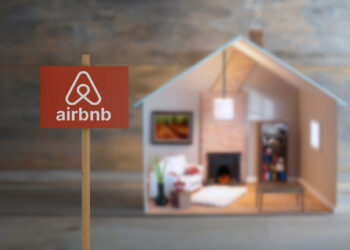 Airbnb змінила правила для орендодавців: які вимоги до гостей опинилися під забороною