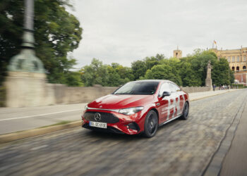 Mercedes отримала дозвіл на нову систему автономного водіння в Німеччині